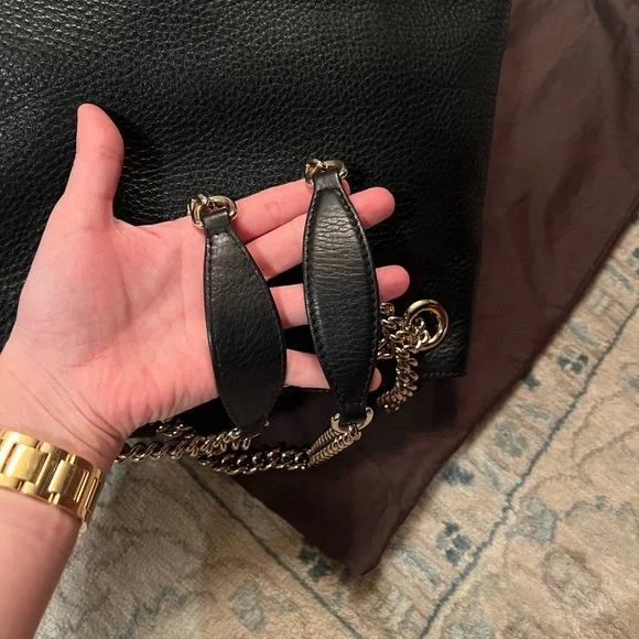 Gucci Soho Medium Black Double Leather Chain Shoulder Bag Tote
Black Gold - Picture 16 of 16